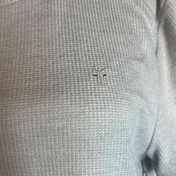 BNWT - FRYE HEATHER GREY SHIRT - Picture 2 of 4